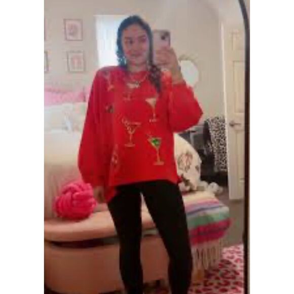 STATE OF MINE Women’s XL Holiday Sweatshirt Red Cocktails Sequins NWT Christmas - Picture 3 of 10